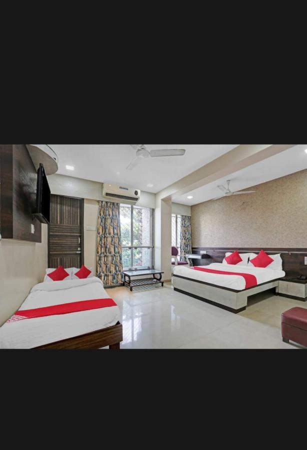 Hotel Star Light مومباي المظهر الخارجي الصورة